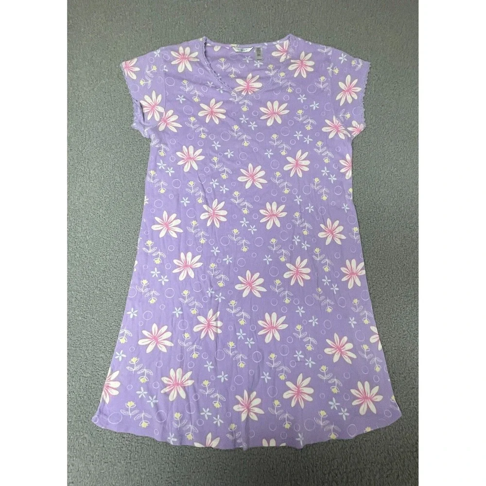 Delicates vintage woman's nightgown size 2X XXL purple floral